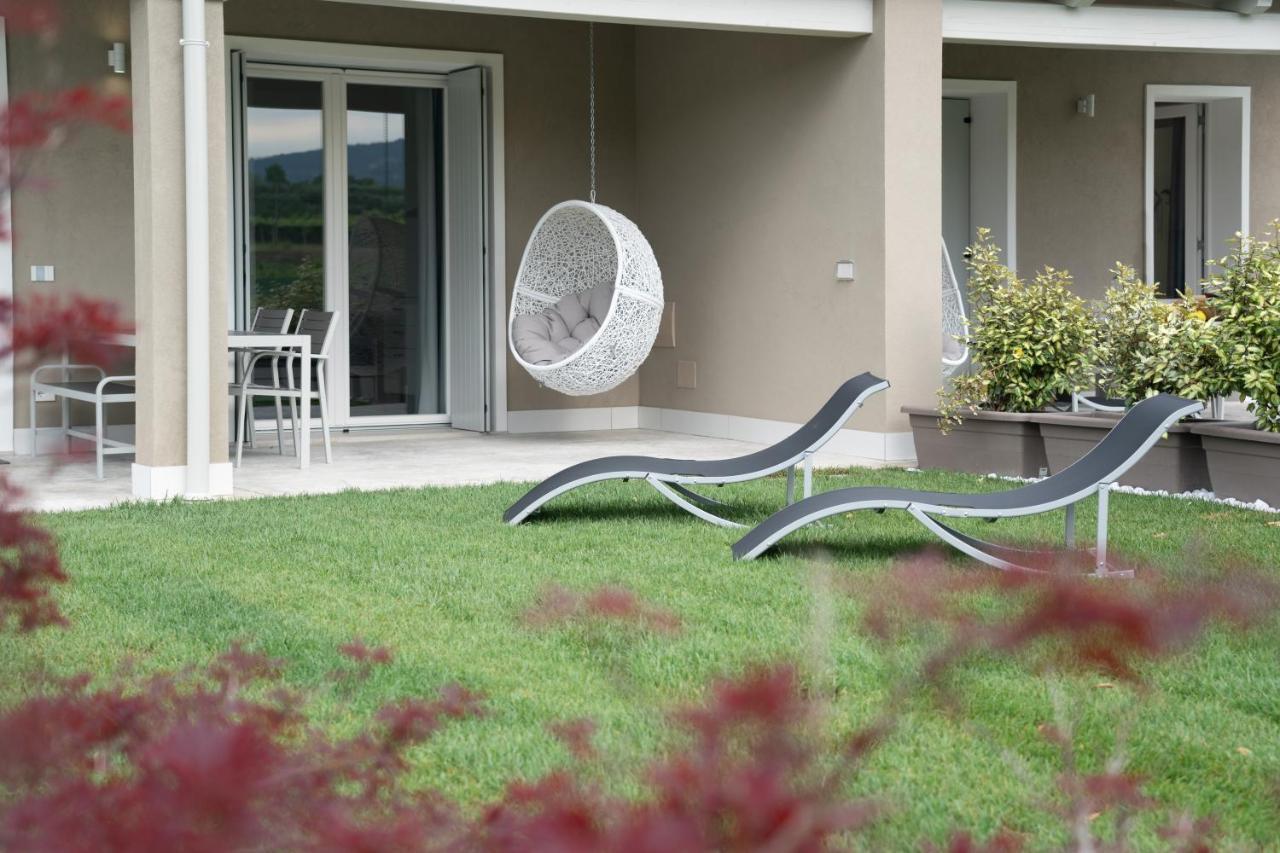 Residence Le Aromatiche Cavaion Veronese Exterior photo